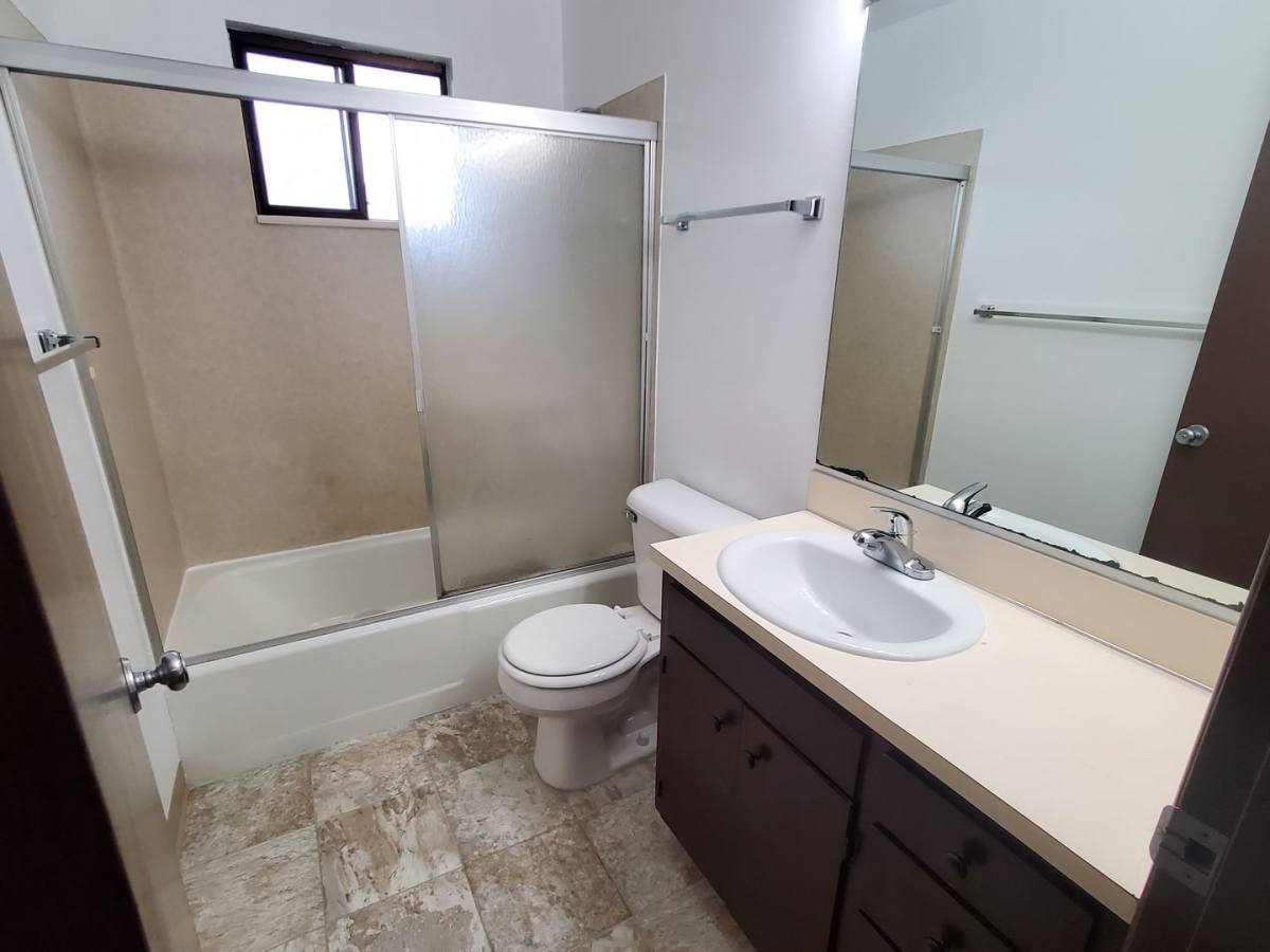 Apartment for rent at 5123 24th Ave NE, Seattle, WA 98105