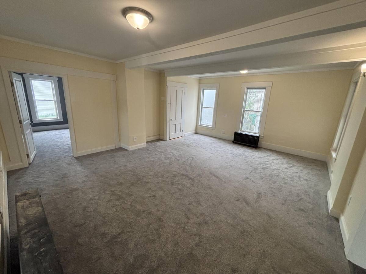Apartment for rent at 61 Chestnut St #A, Rochester, NH 03867