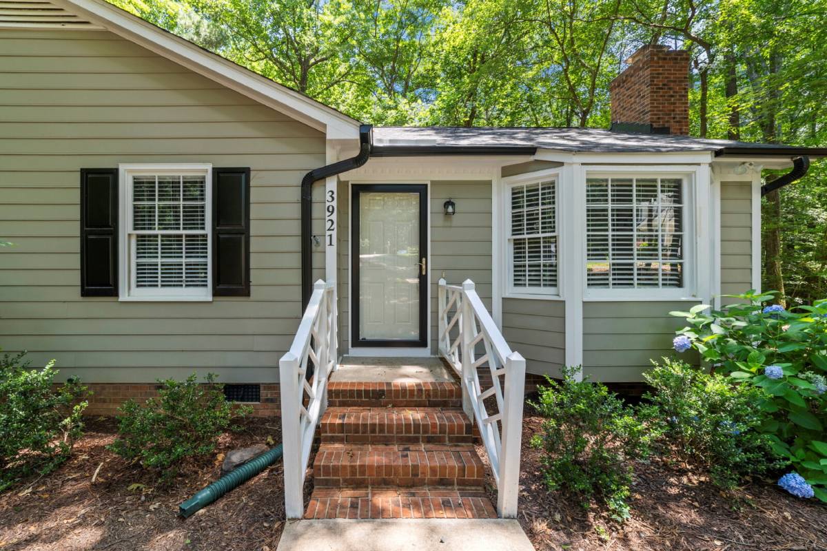 House for rent at 3921 Bamburgh Lane, Apex, NC 27539