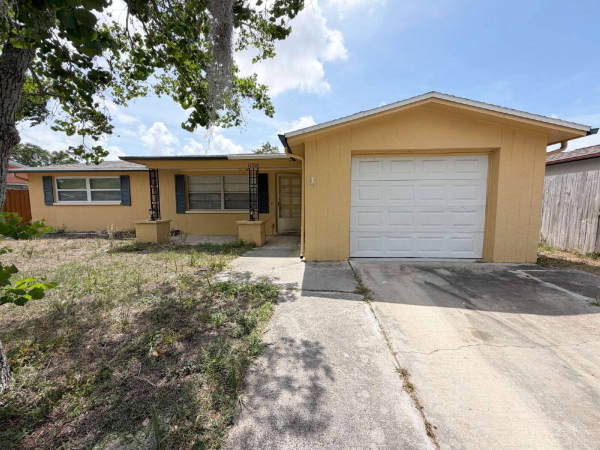 House for rent at 11701 Alpine Parkway, Port Richey, FL 34668