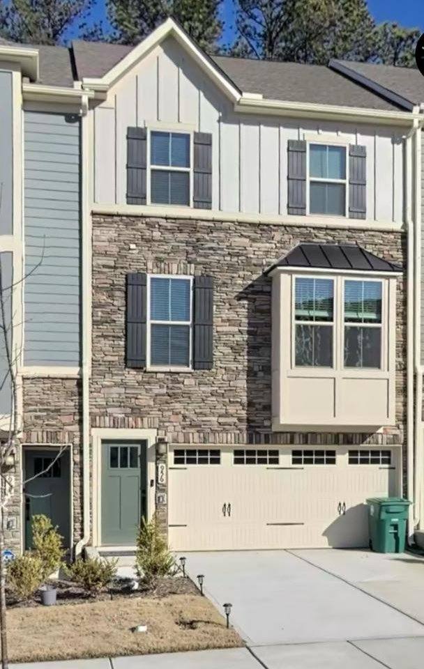 Townhouse for rent at 956 Channing Park Circle, Cary, NC 27519