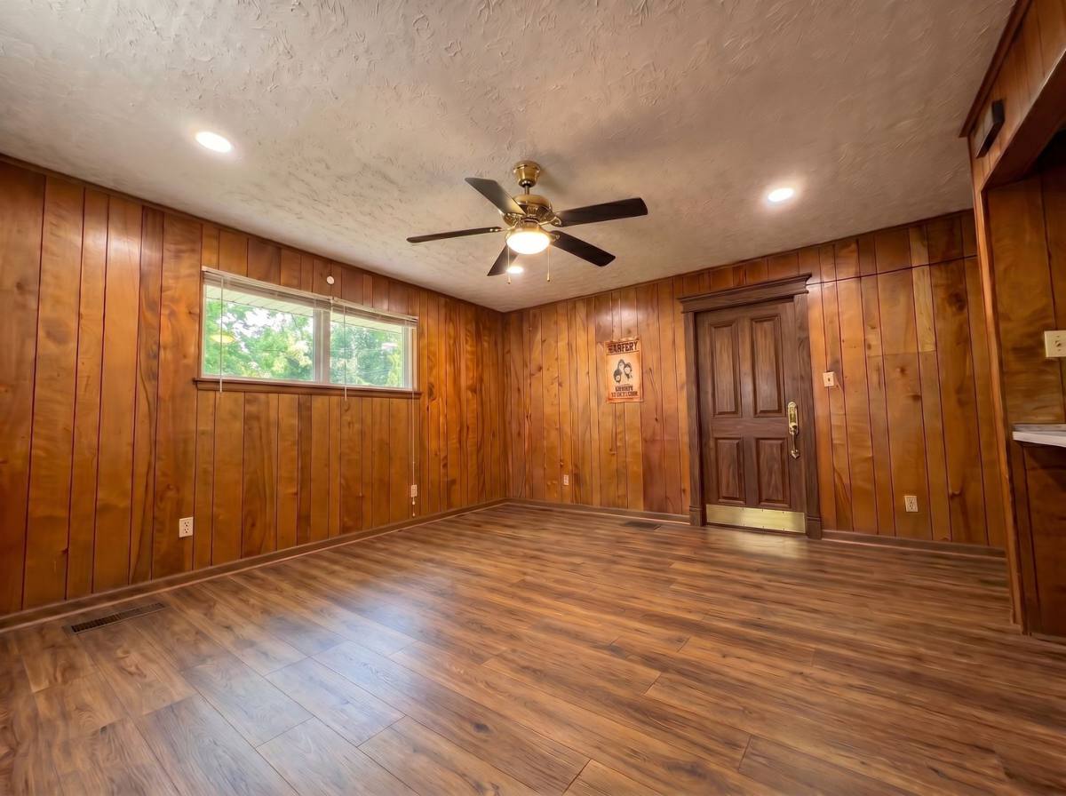 House for rent at 1936 Frisco Ave, Memphis, TN 38114
