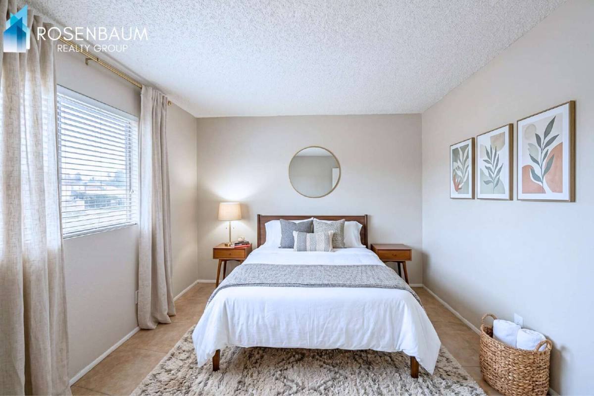 Townhouse for rent at 860 E Brown Rd #22, Mesa, AZ 85203