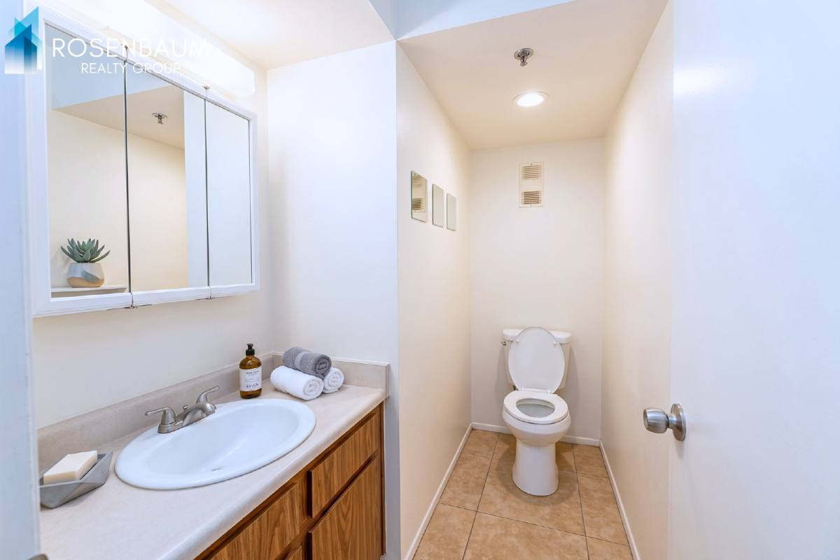Townhouse for rent at 860 E Brown Rd #22, Mesa, AZ 85203