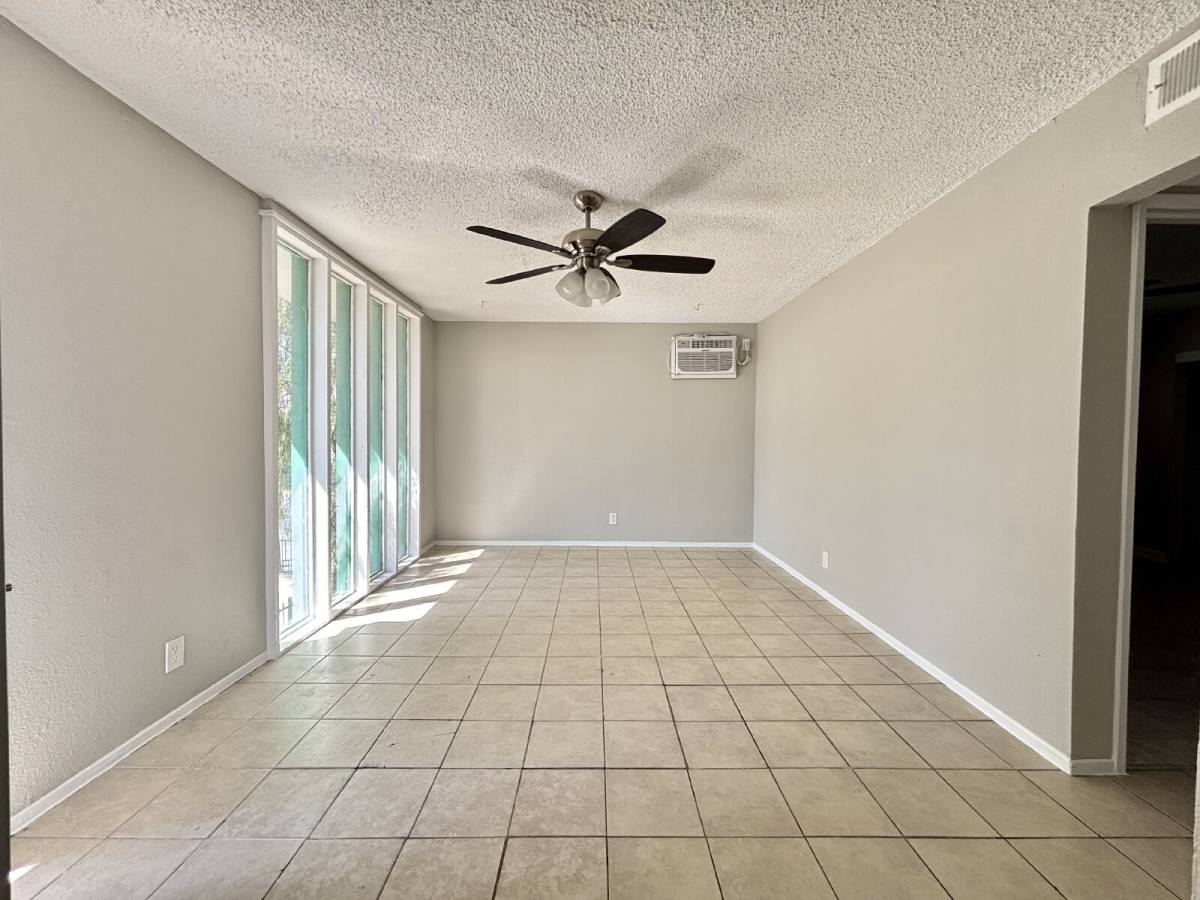 Apartment for rent at 3350 Cambridge St #4, Las Vegas, NV 89169