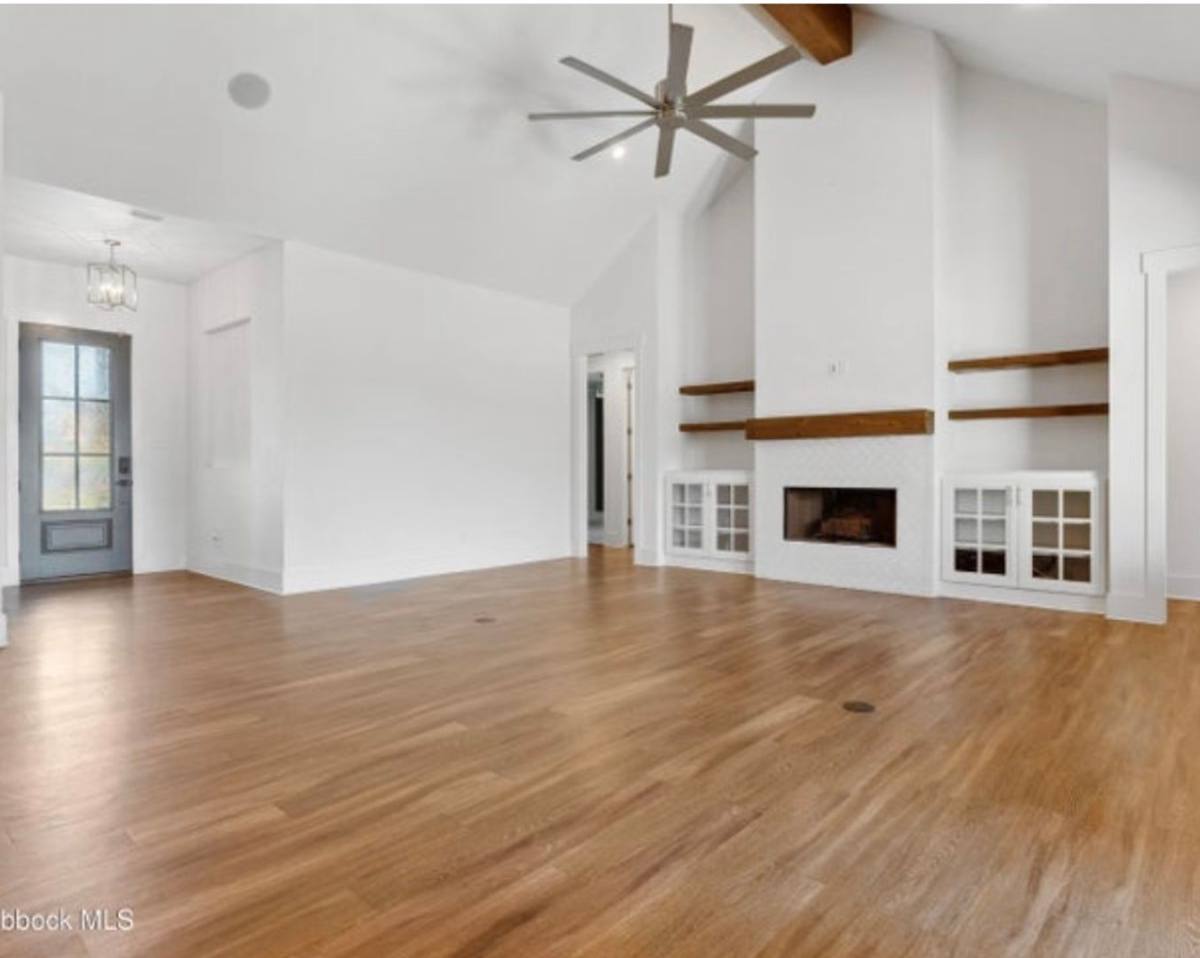 House for rent at 623 N 9th St, Wolfforth, TX 79382