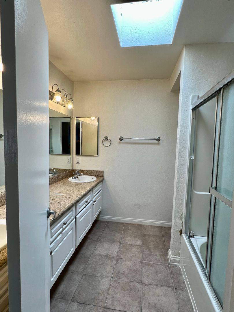Condo for rent at 674 S Sycamore Ave, Claremont, CA 91711