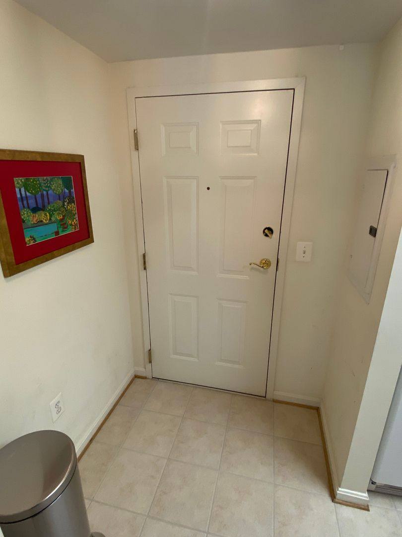 Condo for rent at 3830 N 9th St, Arlington, VA 22203