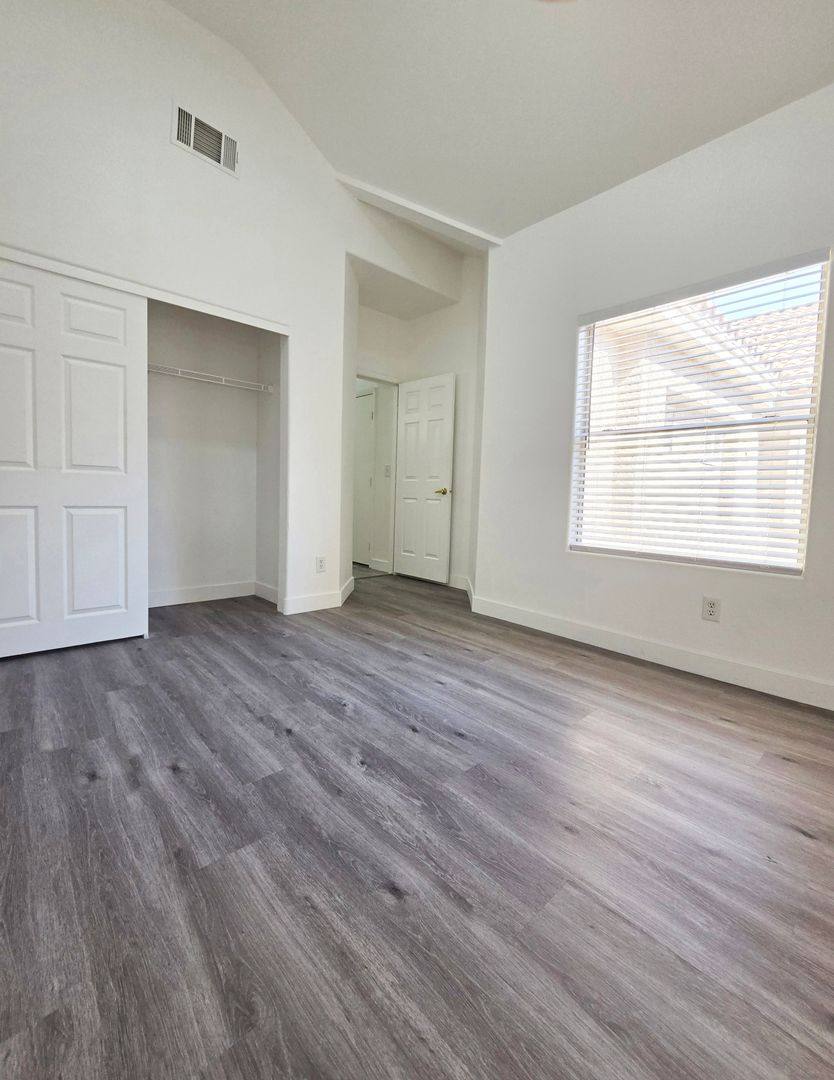 Townhouse for rent at 5125 W Reno Ave #1015 B Bldg 7, Las Vegas, NV 89118