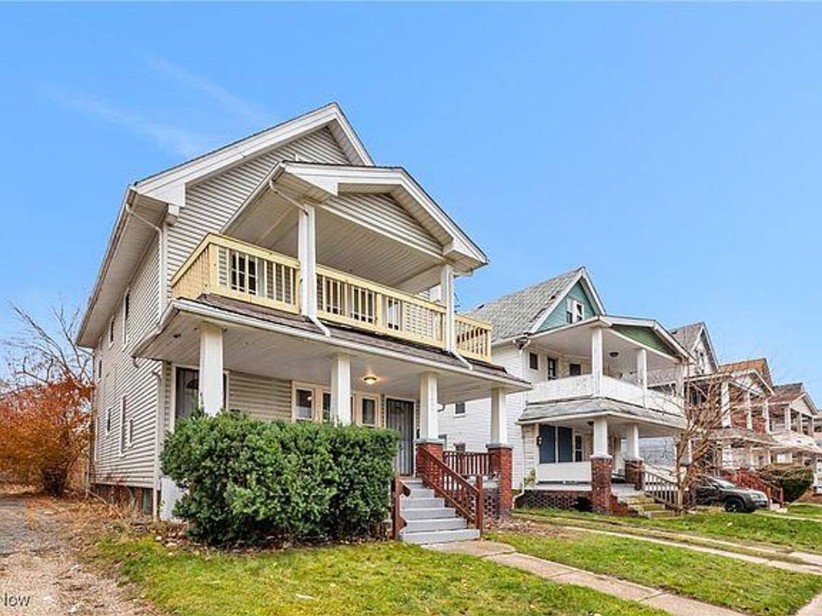 Apartment for rent at 11606 Ohlman Ave, Cleveland, OH 44108
