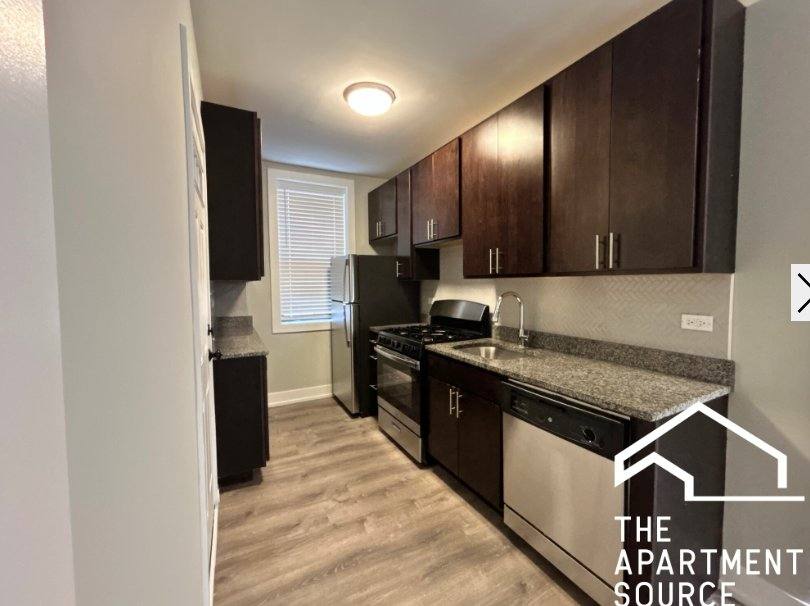 Apartment for rent at 711 W Brompton Ave #5, Chicago, IL 60657