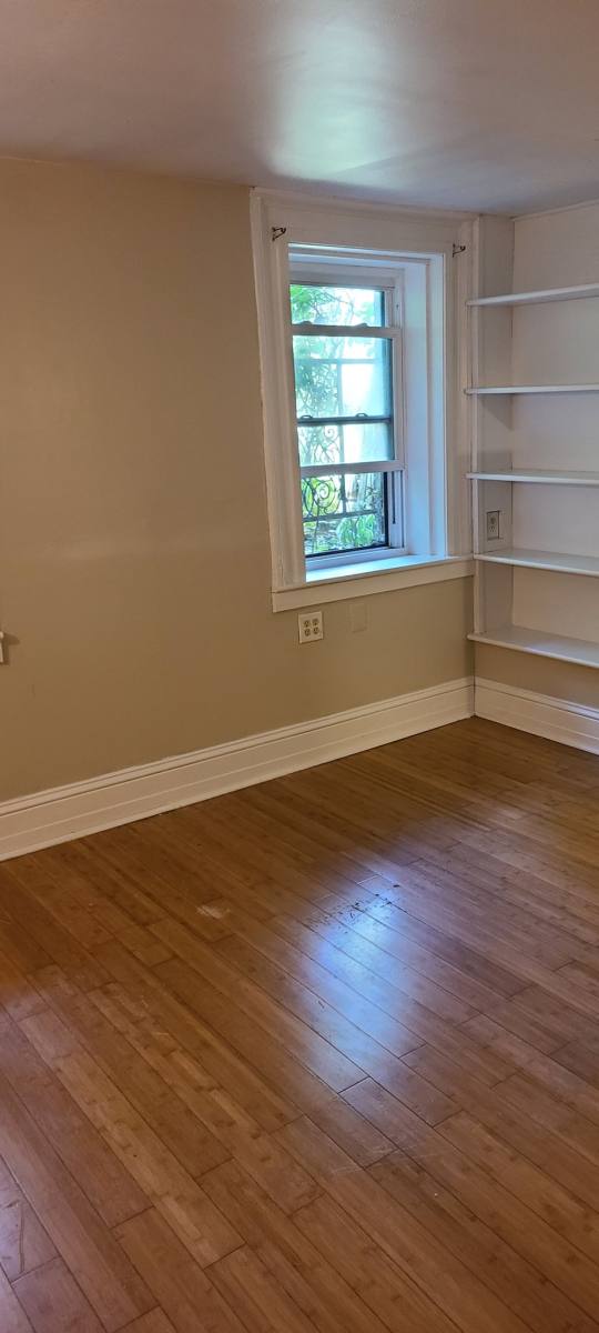 Apartment for rent at 285 Lark St #1, Albany, NY 12210