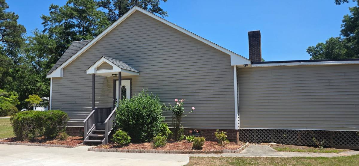 House for rent at 113 Lakeland Dr, Washington, NC 27889