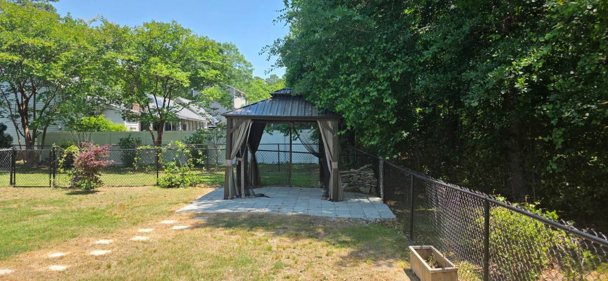 House for rent at 113 Lakeland Dr, Washington, NC 27889