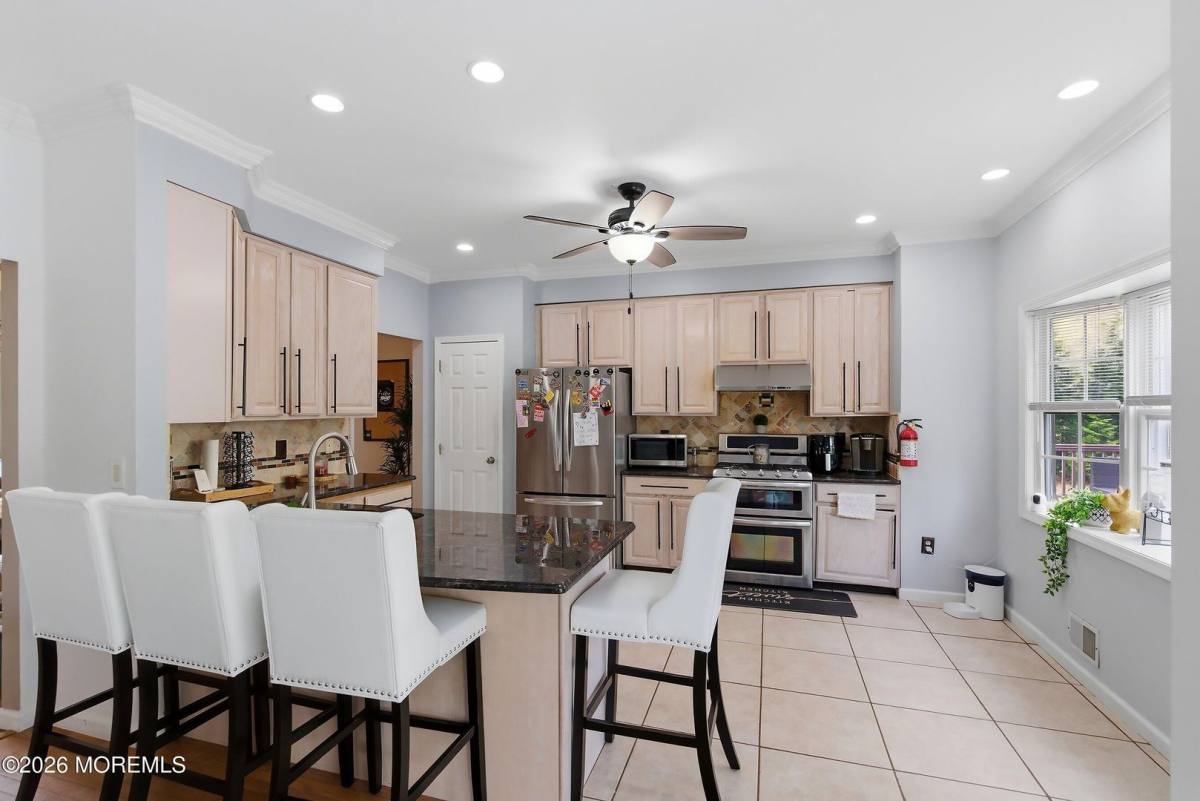 House for rent at 406 Burke Rd, Jackson, NJ 08527
