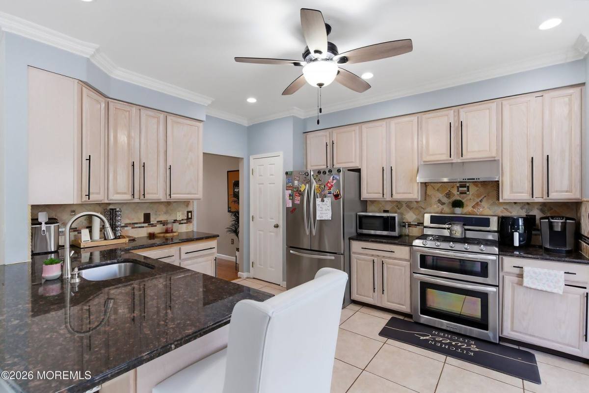 House for rent at 406 Burke Rd, Jackson, NJ 08527