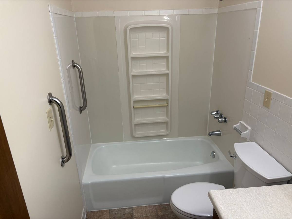 Apartment for rent at 1150 Louisiana Ave, Perrysburg, OH 43551