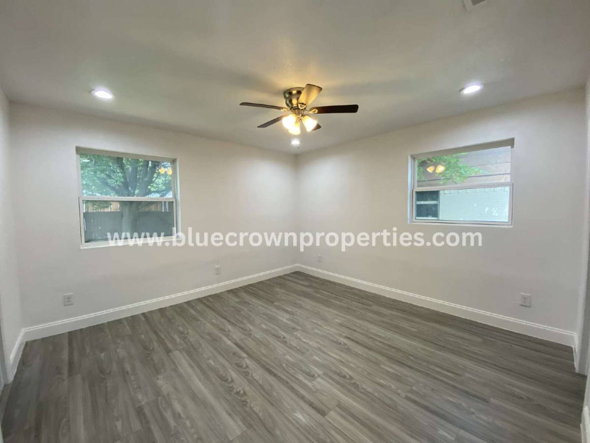 House for rent at 3035 Townsend Dr, Dallas, TX 75229
