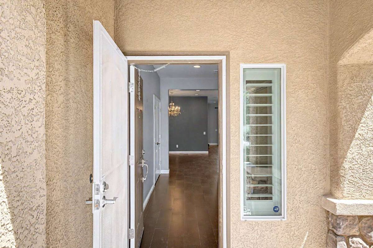 House for rent at 10772 W Yearling Rd, Peoria, AZ 85383