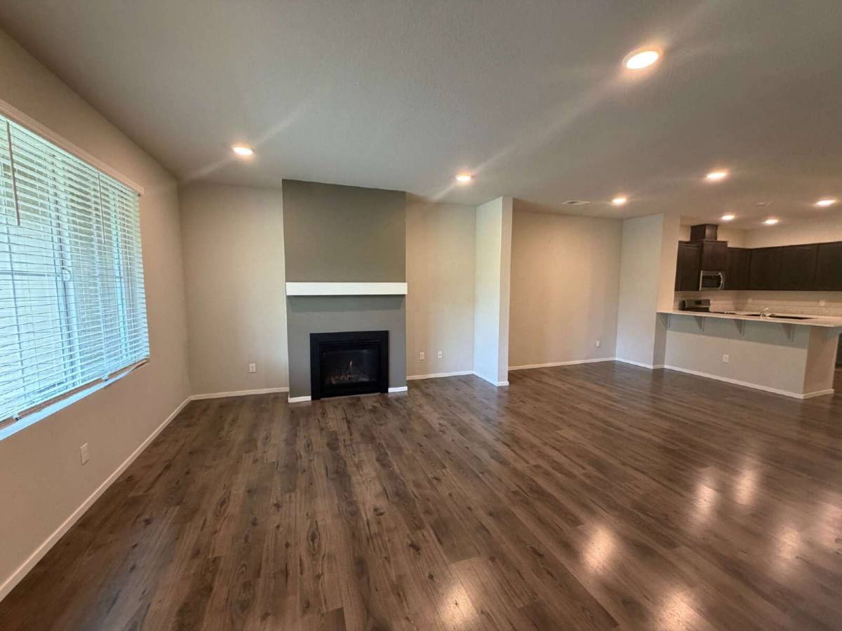 Townhouse for rent at 16173 NW Reliance Lane, Portland, OR 97229
