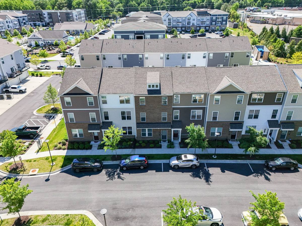 Townhouse for rent at 4019 Grand Reserve Lane, Richmond, VA 23223