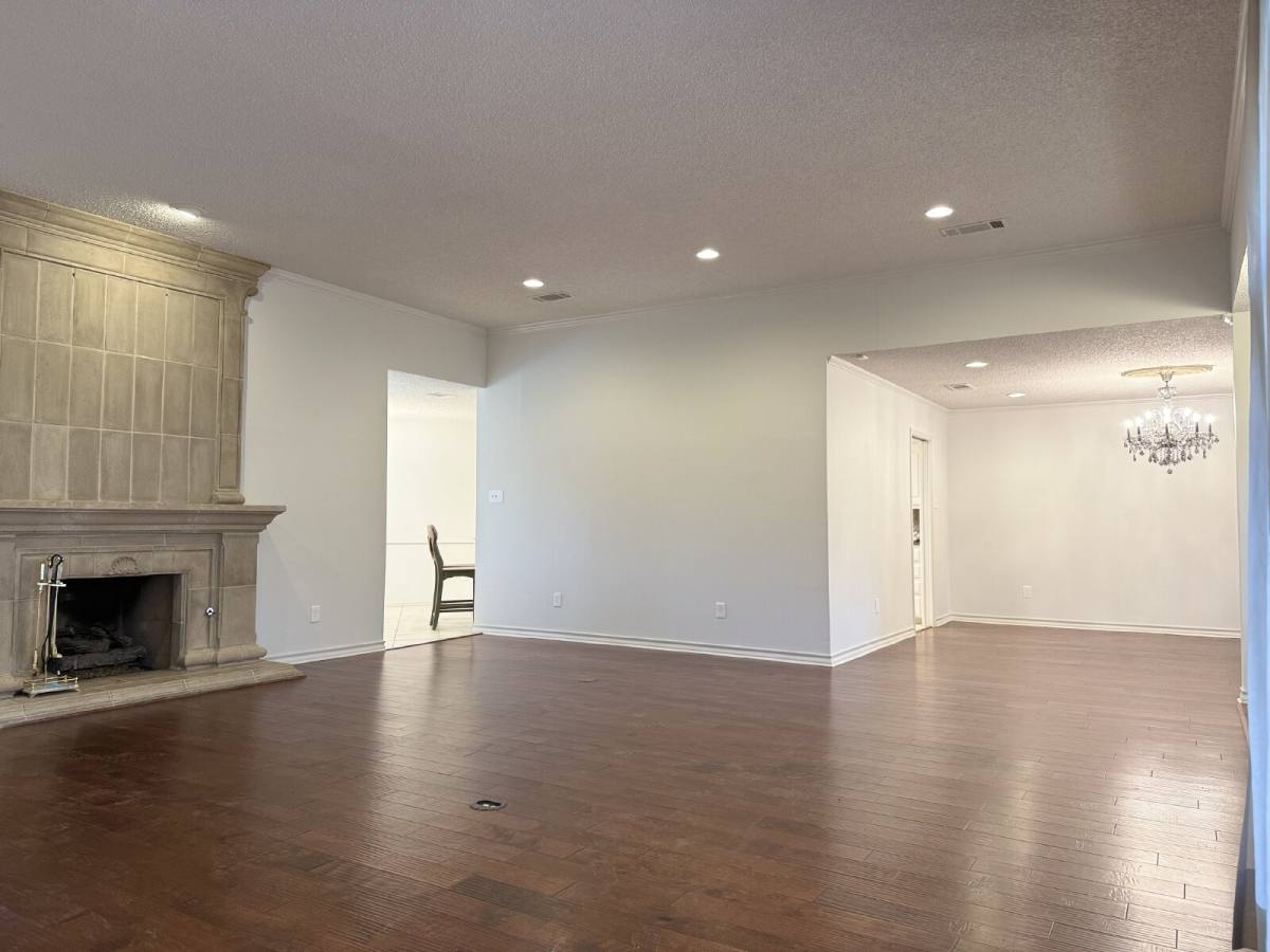 House for rent at 4215 95th St, Lubbock, TX 79423