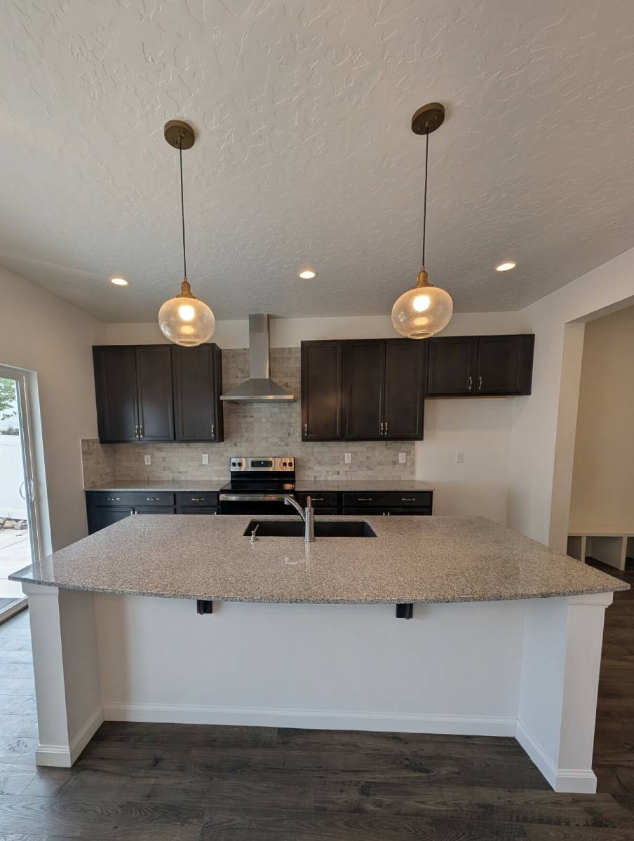 House for rent at 2123 N Wallflower Dr, Saratoga Springs, UT 84045