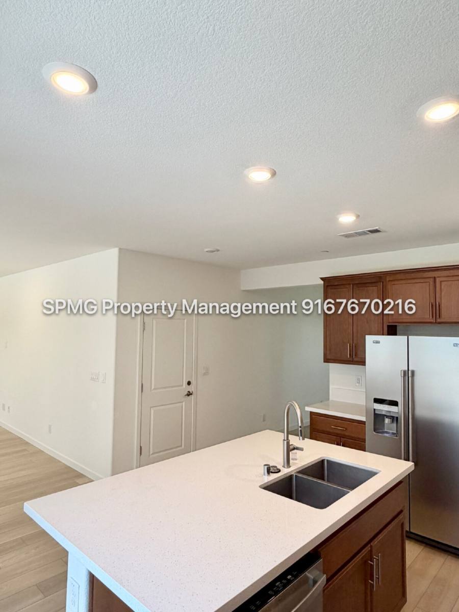 House for rent at 3609 Silver Pine Lane, Rocklin, CA 95677