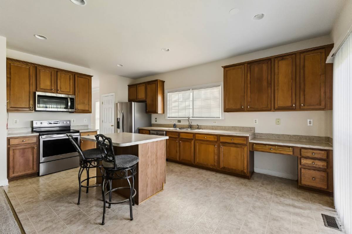 House for rent at 4160 Agency Loop, Triangle, VA 22172