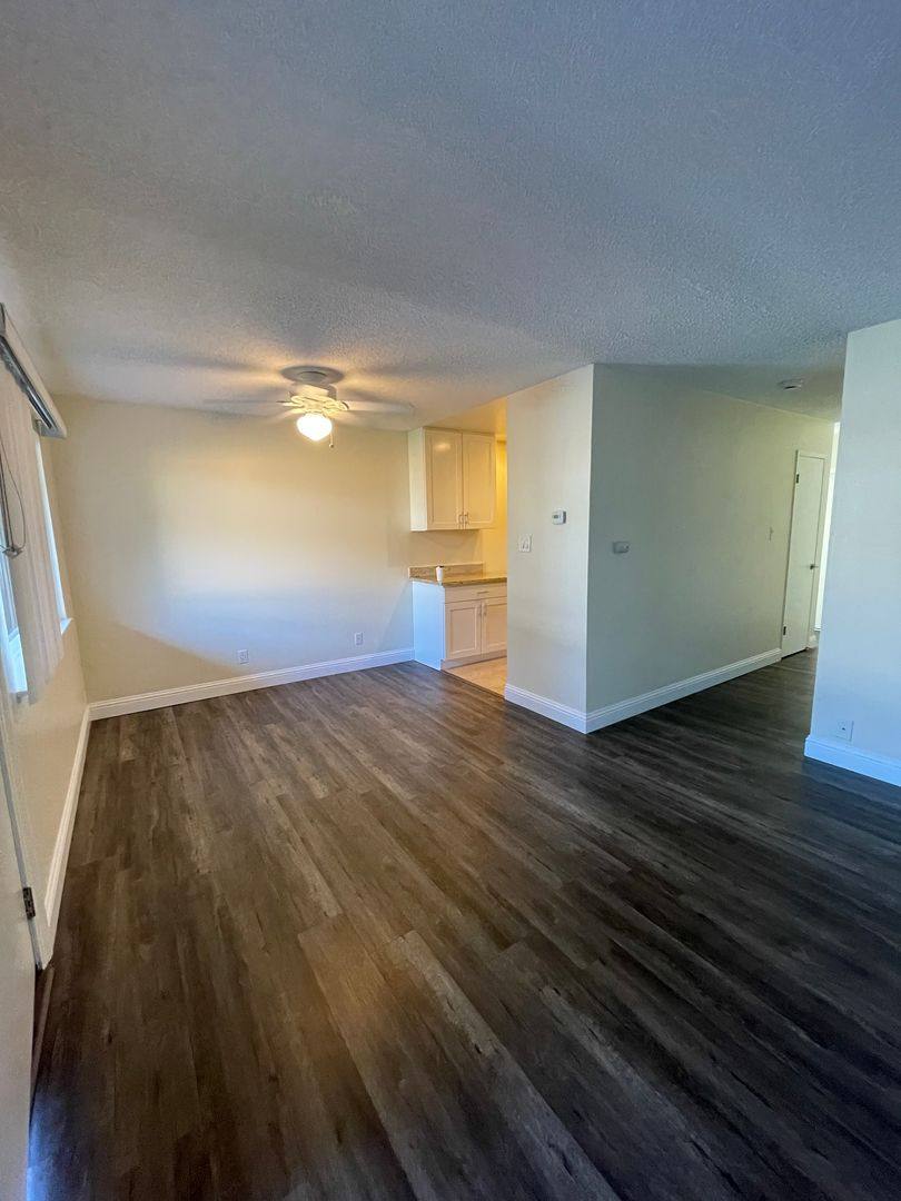 Apartment for rent at 1521 Lago St, San Mateo, CA 94403