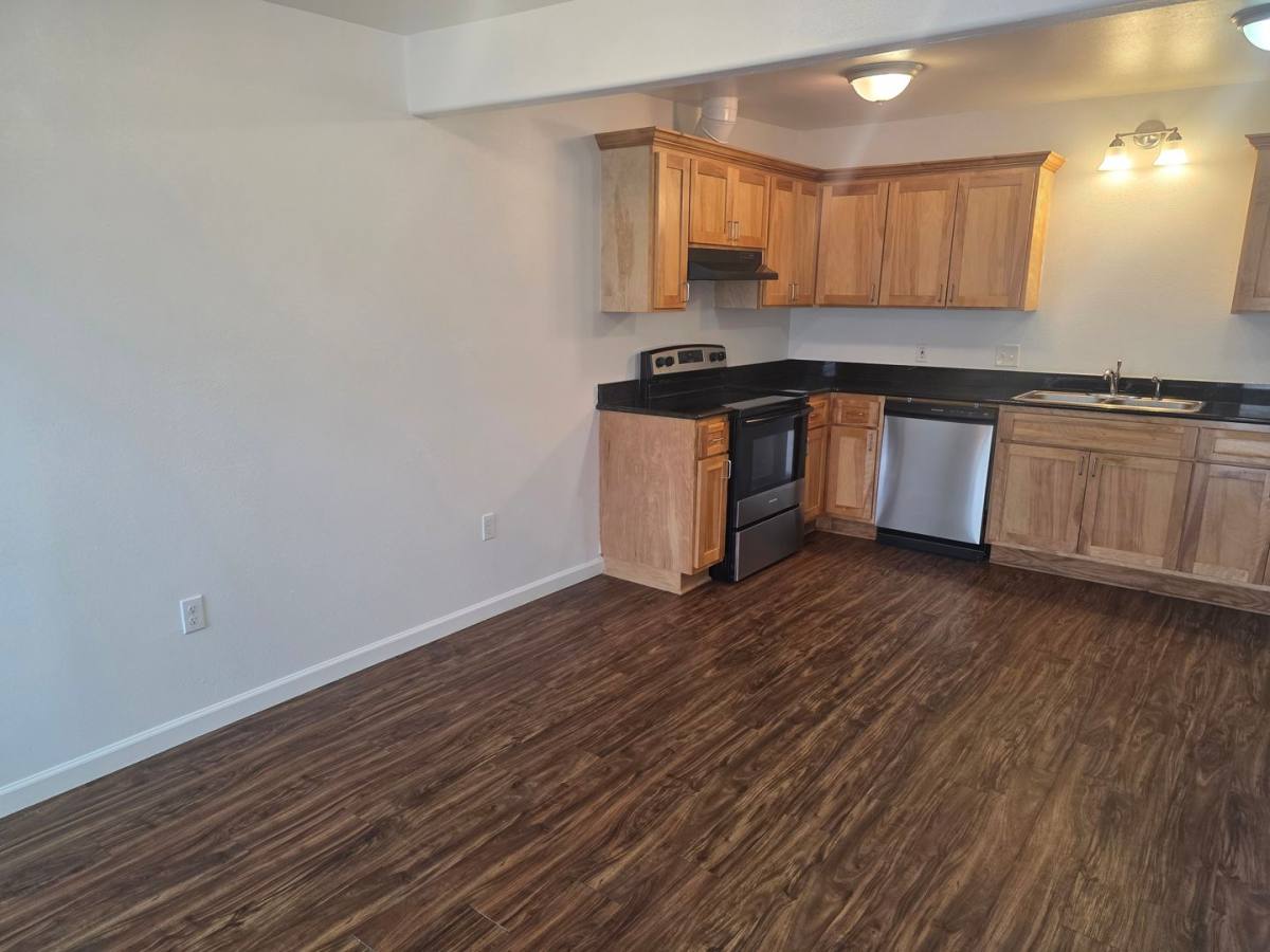Apartment for rent at 766 Holly St, Junction City, OR 97448