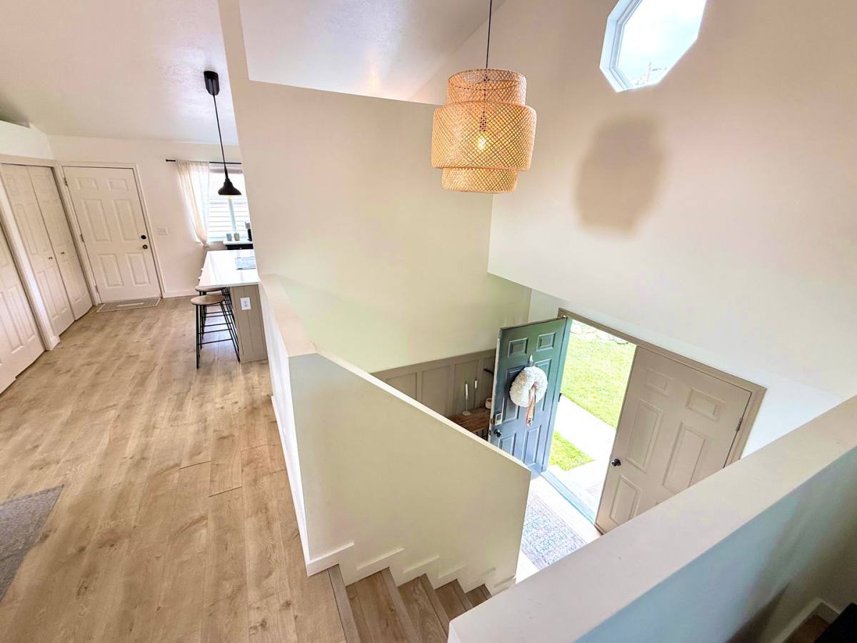 House for rent at 2498 S 800 E, Salt Lake City, UT 84106