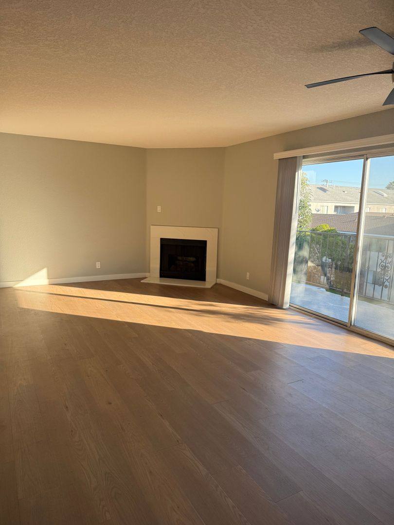 Apartment for rent at 755 Gaviota Ave, Long Beach, CA 90813