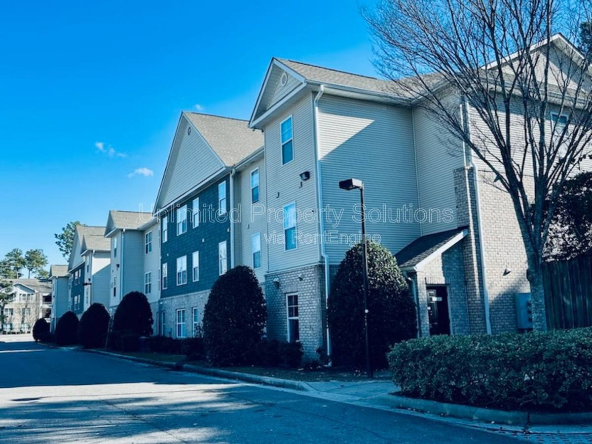 Condo for rent at 376 S Kerr Ave, Wilmington, NC 28403