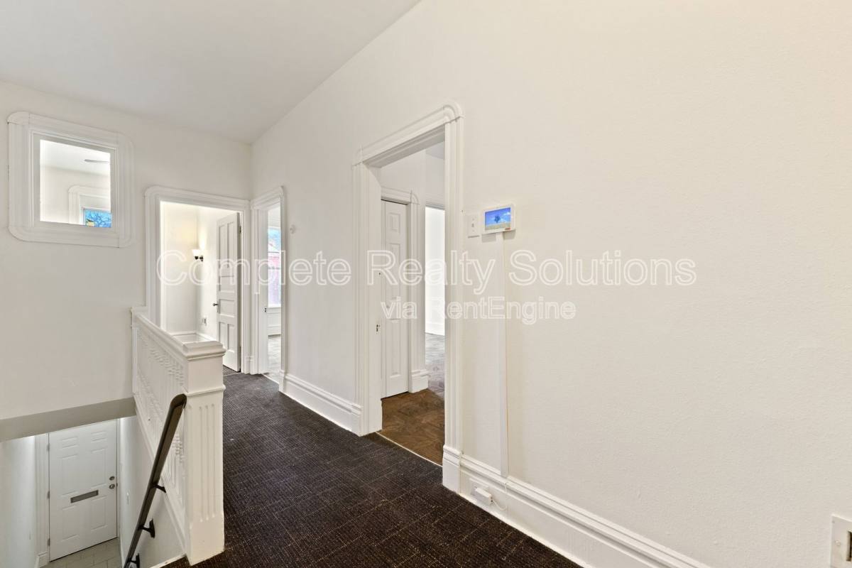 Apartment for rent at 5130 Kensington Ave #2, Saint Louis, MO 63108