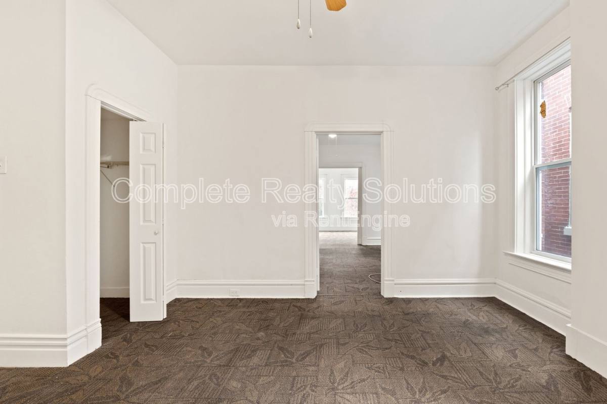 Apartment for rent at 5130 Kensington Ave #2, Saint Louis, MO 63108