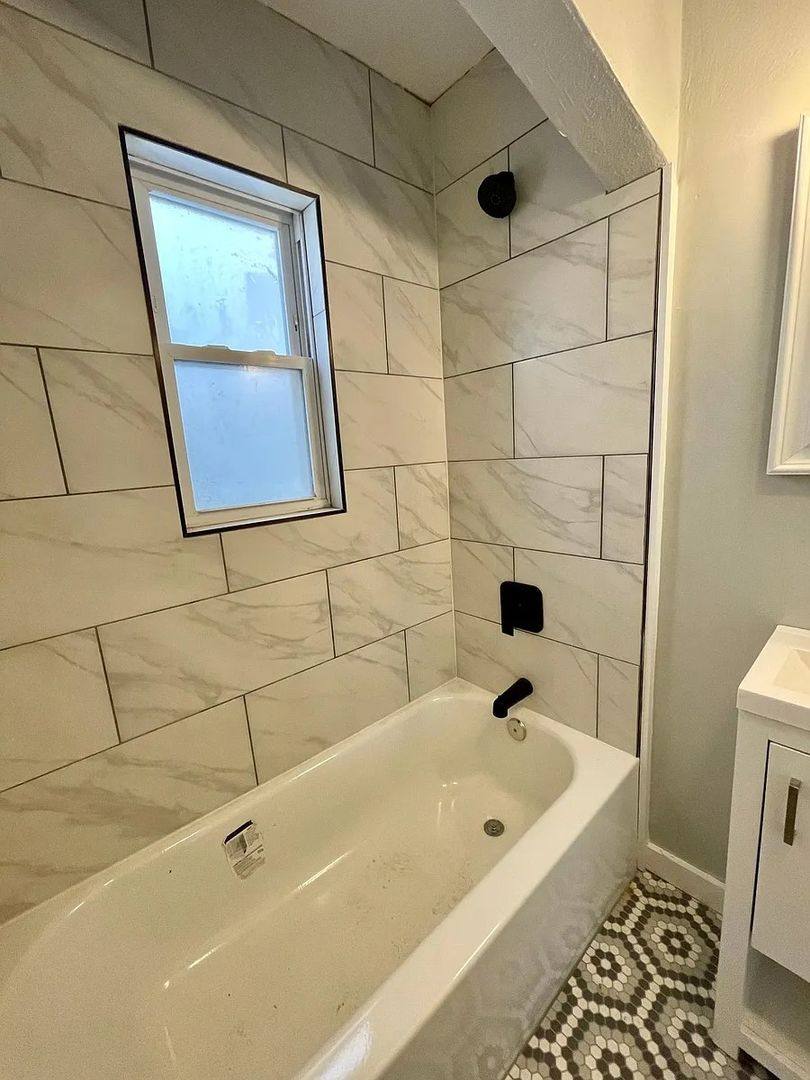 Apartment for rent at 3915 Mount Troy Rd, Pittsburgh, PA 15212