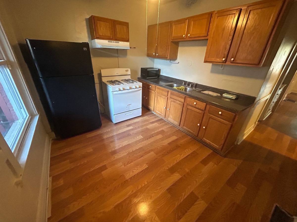 Apartment for rent at 57 Chicago Ave, Oak Park, IL 60302