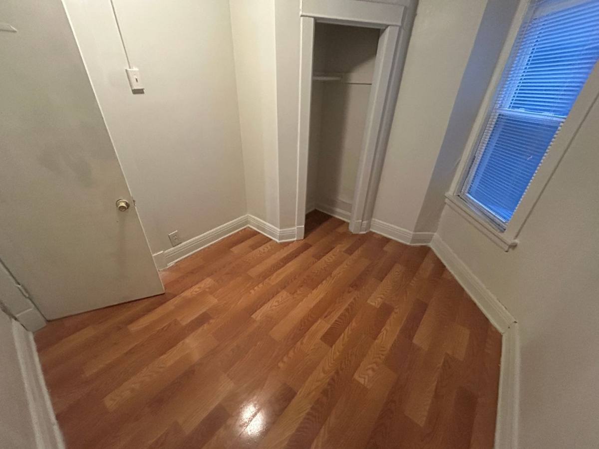 Apartment for rent at 57 Chicago Ave, Oak Park, IL 60302