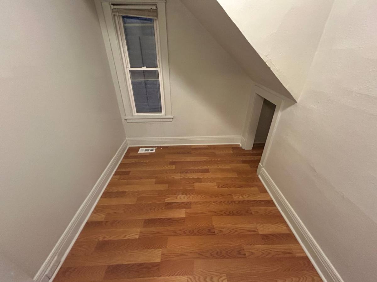 Apartment for rent at 57 Chicago Ave, Oak Park, IL 60302
