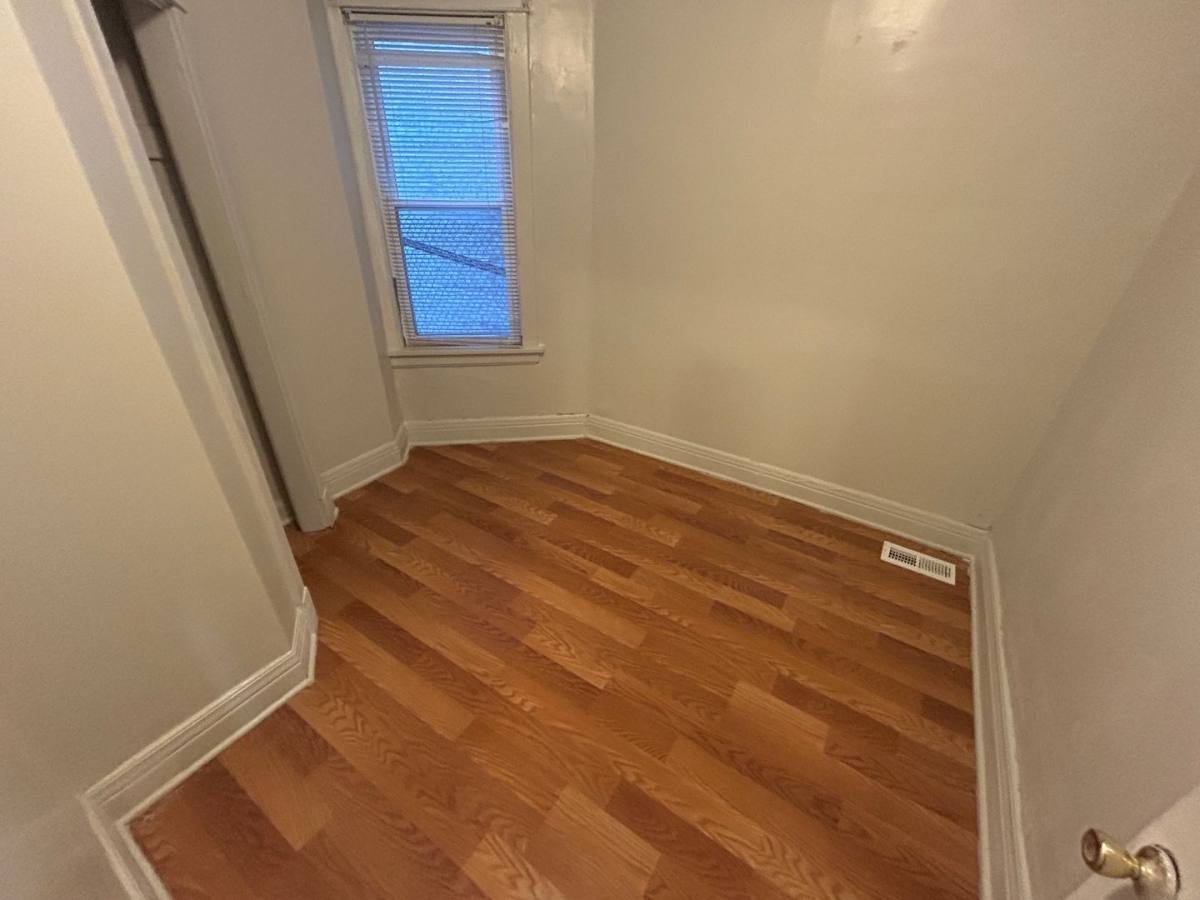 Apartment for rent at 57 Chicago Ave, Oak Park, IL 60302