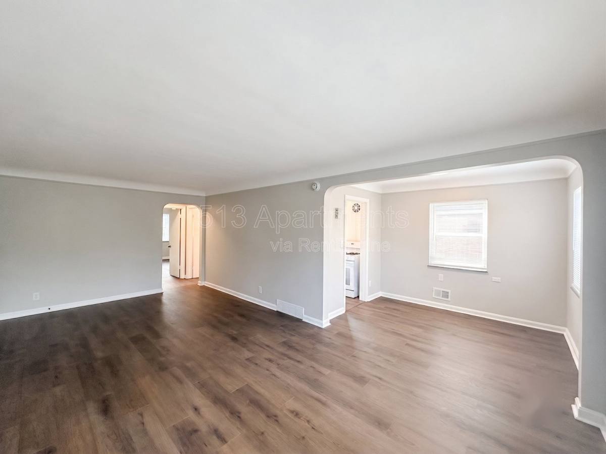 Apartment for rent at 1649 Anita Place #3, Cincinnati, OH 45237