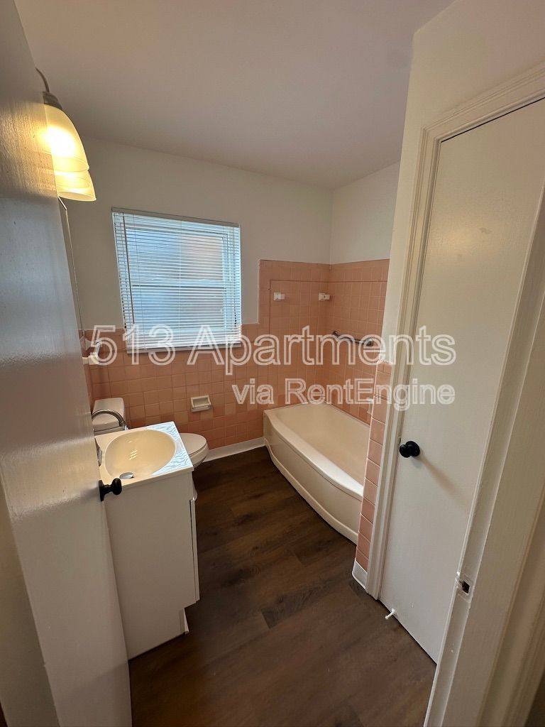 Apartment for rent at 1649 Anita Place #3, Cincinnati, OH 45237