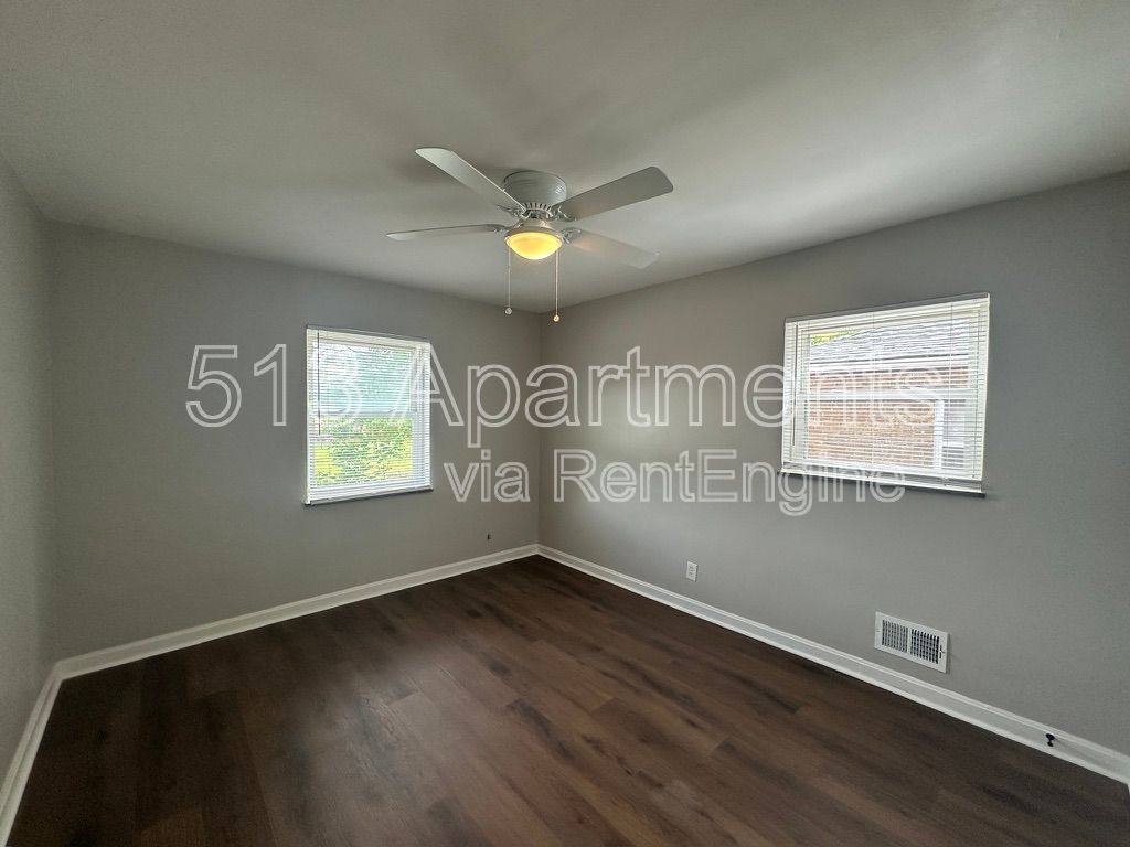 Apartment for rent at 1649 Anita Place #3, Cincinnati, OH 45237