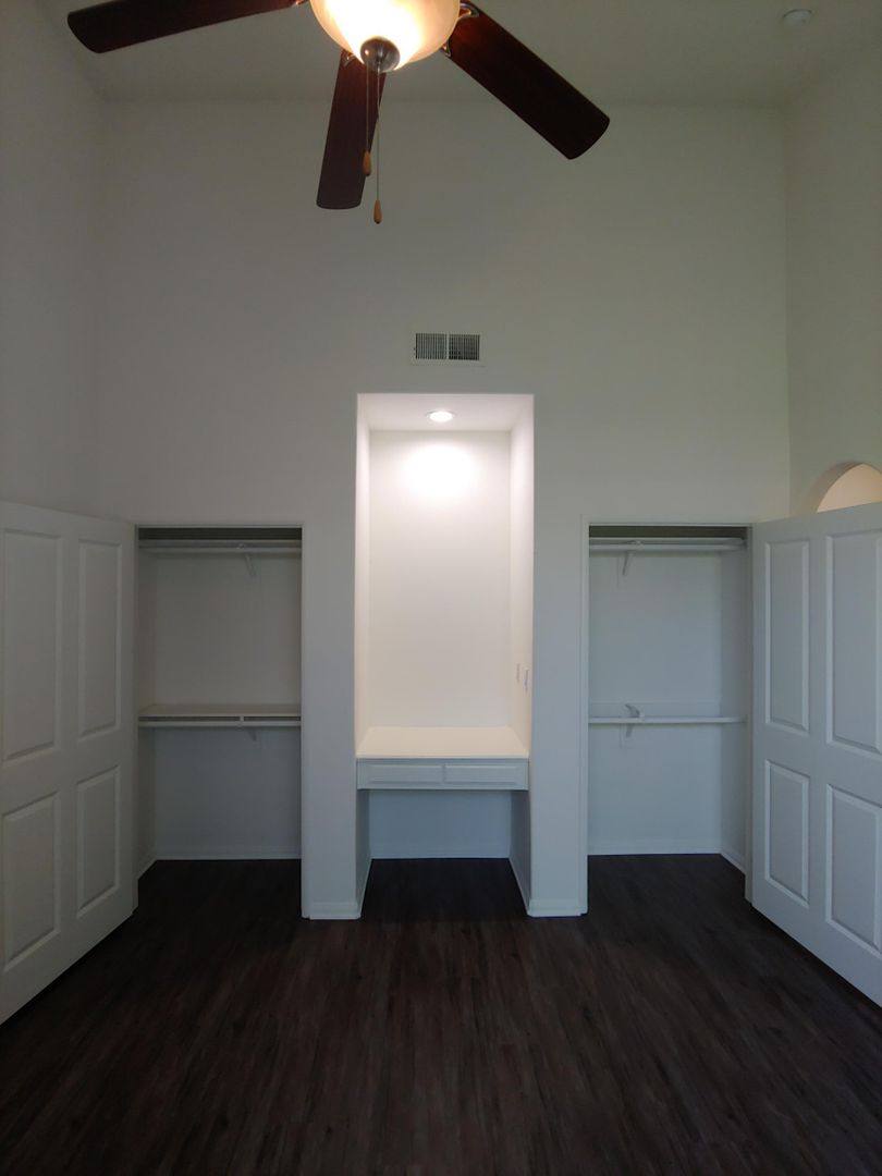 Apartment for rent at 5002 Tilden Ave, Sherman Oaks, CA 91423