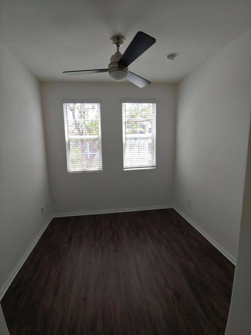 Apartment for rent at 5002 Tilden Ave, Sherman Oaks, CA 91423
