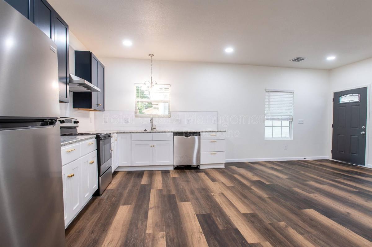 Apartment for rent at 315 S Green St, Wichita, KS 67211