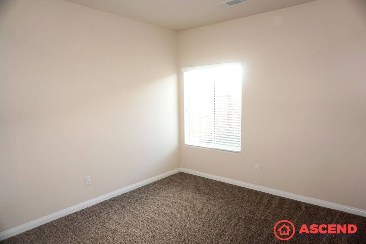 House for rent at 5511 Beacon Ridge Court, Bakersfield, CA 93313