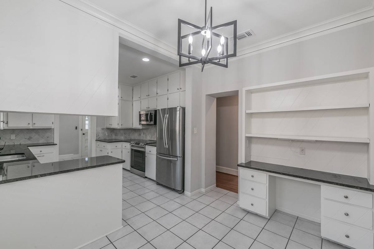 House for rent at 2311 Warner Rd, Fort Worth, TX 76110