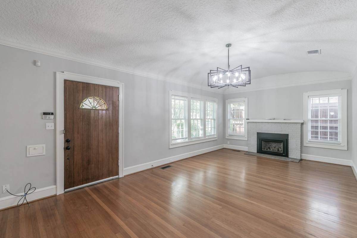 House for rent at 2311 Warner Rd, Fort Worth, TX 76110